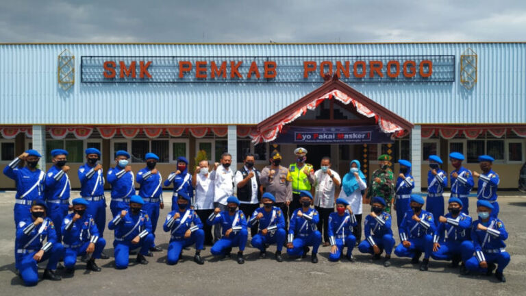 SMK Pemkab Ponorogo, Sekolah Pertama yang Dikukuhkan Sebagai SMK Tangguh Semeru 2020