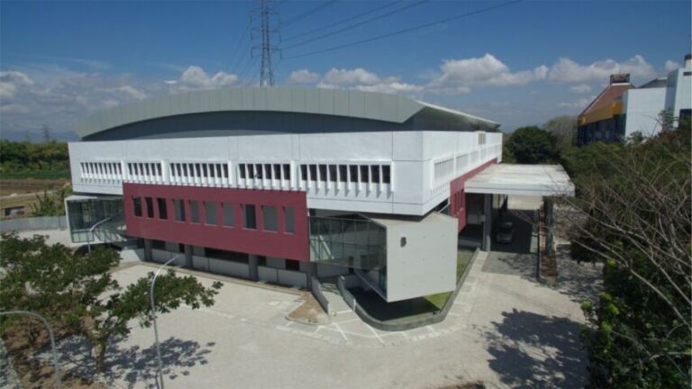 69559860_10156579229463193_8194003061883011072_o