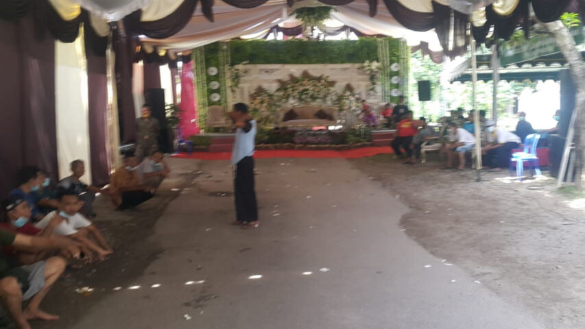 Warga Bancar Bungkal Nekat Gelar Resepsi, Akhirnya Dihentikan Satgas