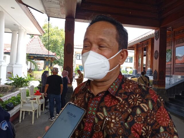 Ipong sipit