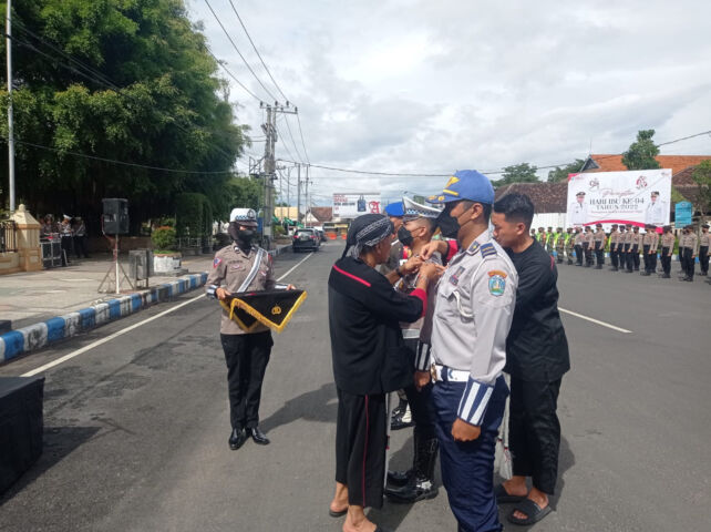 Gelar operasi lilin semeru