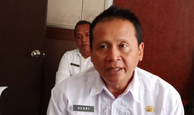 Pak Henry Indra W