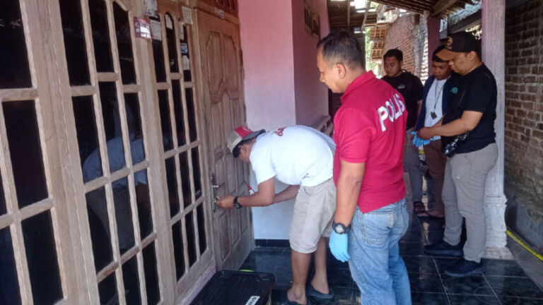 Semanding Karpet Merah