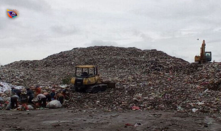 Tumpukan samapah di TPA Mrican dinilai akan berkurang mulai April 2024, ini setelah PT BES mulai bekerja. (Foto/Dokumen RGS FM)