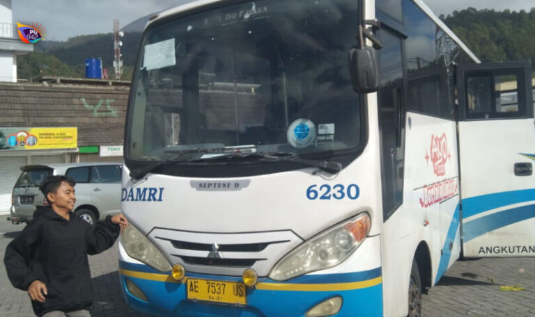 Damri