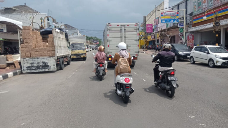 Jalan Gajah Mada rencananya akan dibuat satu arah. (Foto/Yudi)