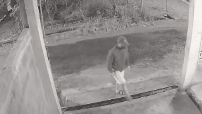 Tangkapan layar CCTV di rumah korban.