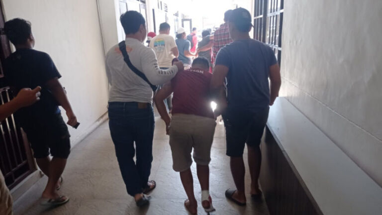 Kaki salah satu tersangkan dihadiahi timah panas.