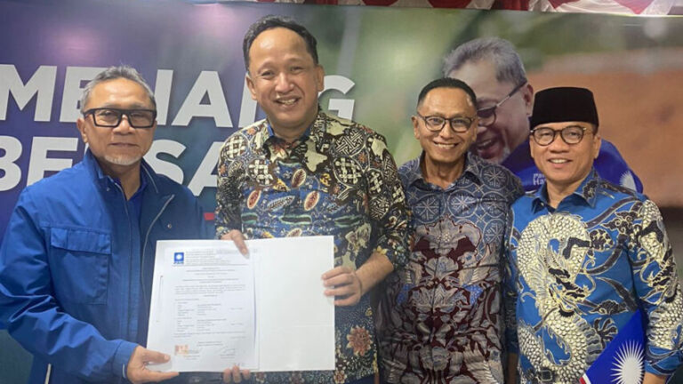 Ipong dan Zulkifli Hasan