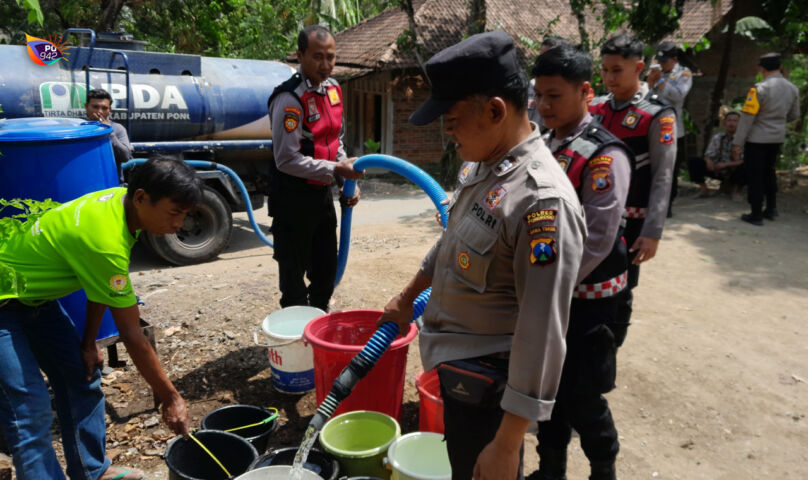 Sumber Air Sumur Dalam Desa Karangpatihan Balong Tak Lagi Mencukupi, Belasan KK Butuh Droping Air