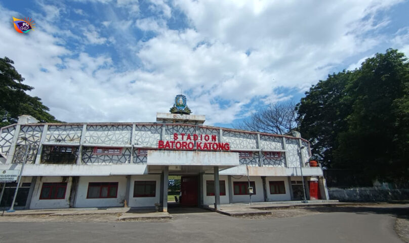 stadion batoro katong