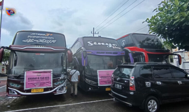 Masih menunggu penghitungan kerugian negara, kasus dana BOS SMK PGRI 2 Ponorogo dipastikan tidak mandek. (Gema Surya/Yudi)