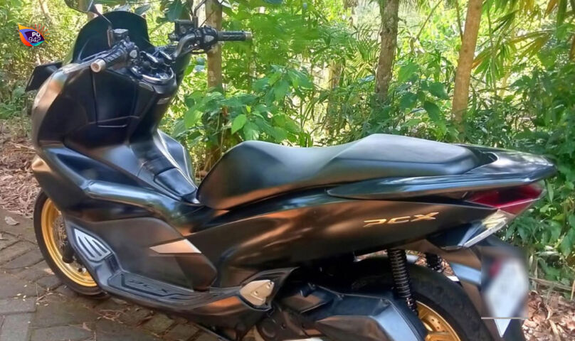 Honda PCX warna hitam keluaran tahun 2020 yang dibawa kabur pelaku. (Foto/Kiriman Dwi)