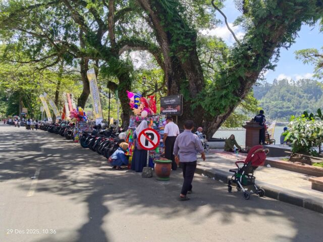 WhatsApp Image 2025-12-29 at 10.37.44