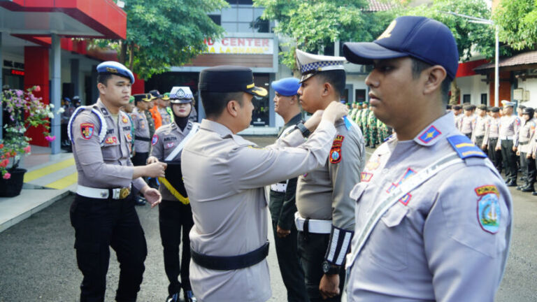 Operasi Keselamatan Semeru menyasar beberapa kesalahan dan pelanggaran dalam berkendara. (Gema Surya/Yudi)
