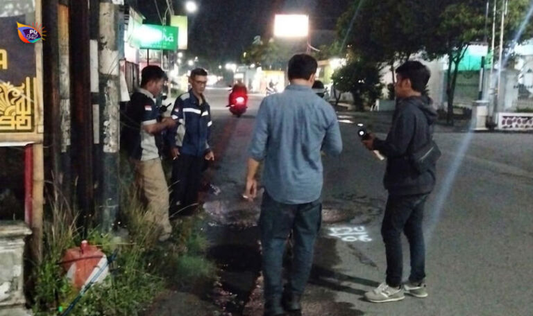 Foto : Survey pemasangan PJU di Keniten arah Danyang