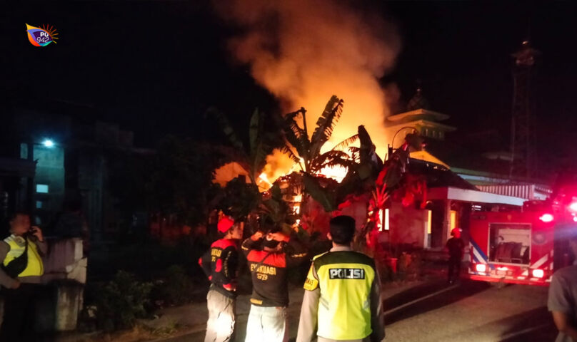 rumah Hj Irhamtini Desa Patihan Kidul, Kecamatan Siman (foto: AKP Nanang Budianto)