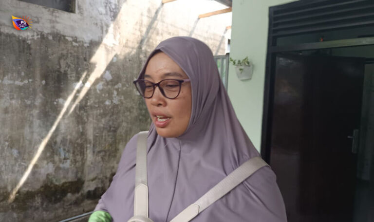Dyah puspasari, salah satu anggota keluarga