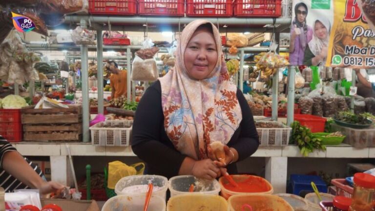Penjual Bumbu Instan di Pasar (foto: Istimewa)