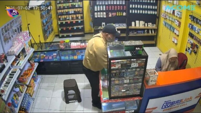 Digendam WNA, Karyawan Counter Kehilangan Uang Hampir 10 Juta (Foto: Hery)
