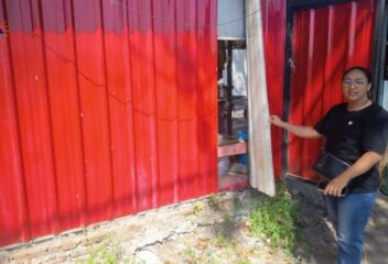 Warung Seblak Kemalingan Rugi Perkirakan 4 Juta (Foto: Yudi)