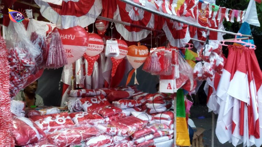 Penjualan Bendera Merah Putih dan Umbul-Umbul Sepi, Banyak Pedagang Tutup Usaha (Foto: Istimewa)