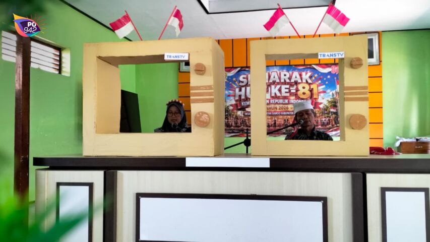 Lansia Ikut Lomba Baca Berita TV (Foto: Yudi)