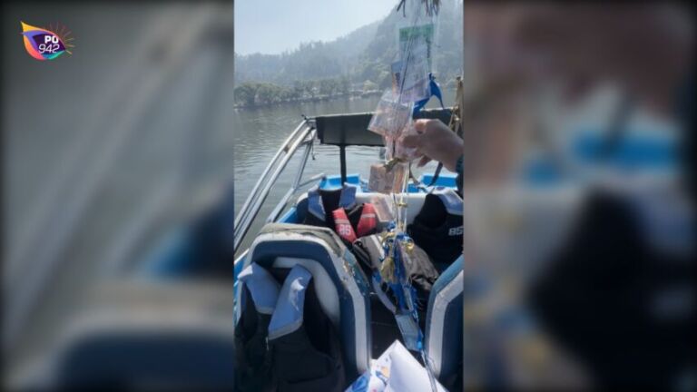 Speedboat di Ngebel Dapat Uang dari Balon yang Jatuh (Foto: Arif)